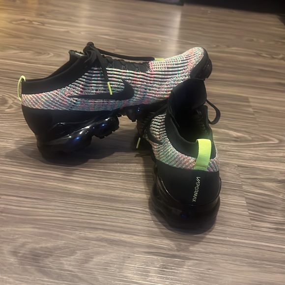NIKE Vapormax Flynit 3 - Multi color - Picture 3 of 9
